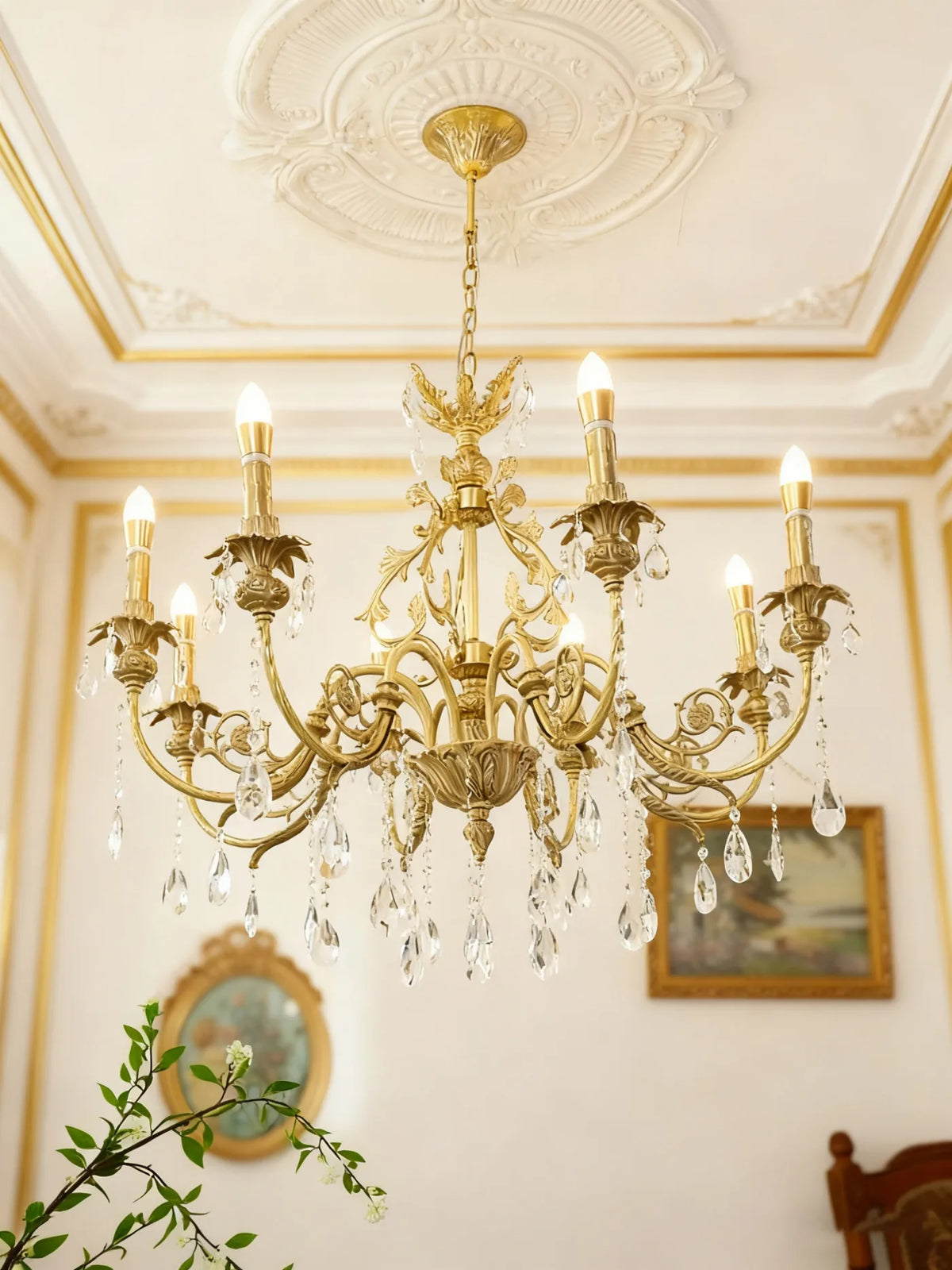35X33 Inch 8 Lights Small Traditional Brass and Crystal Chandelier for Master Bedroom